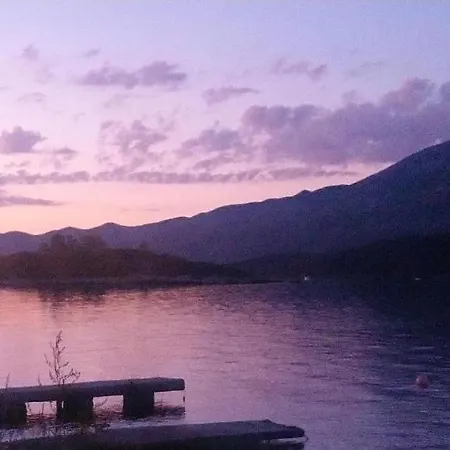 Nyaraló Island House