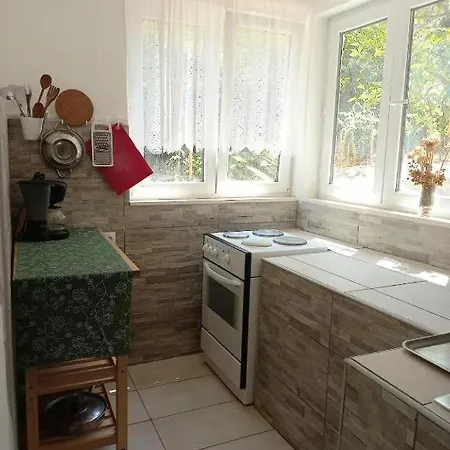 بيت للعطل Island House *
