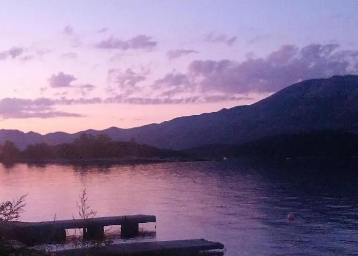 Сasa de vacaciones Island House