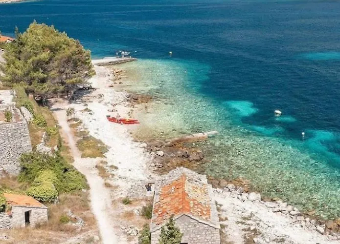 Сasa de vacaciones Island House