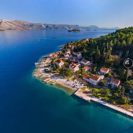 Island House * Lumbarda